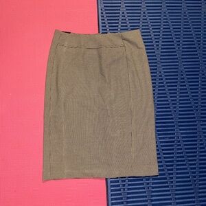 Preview - office skirt - knee length
